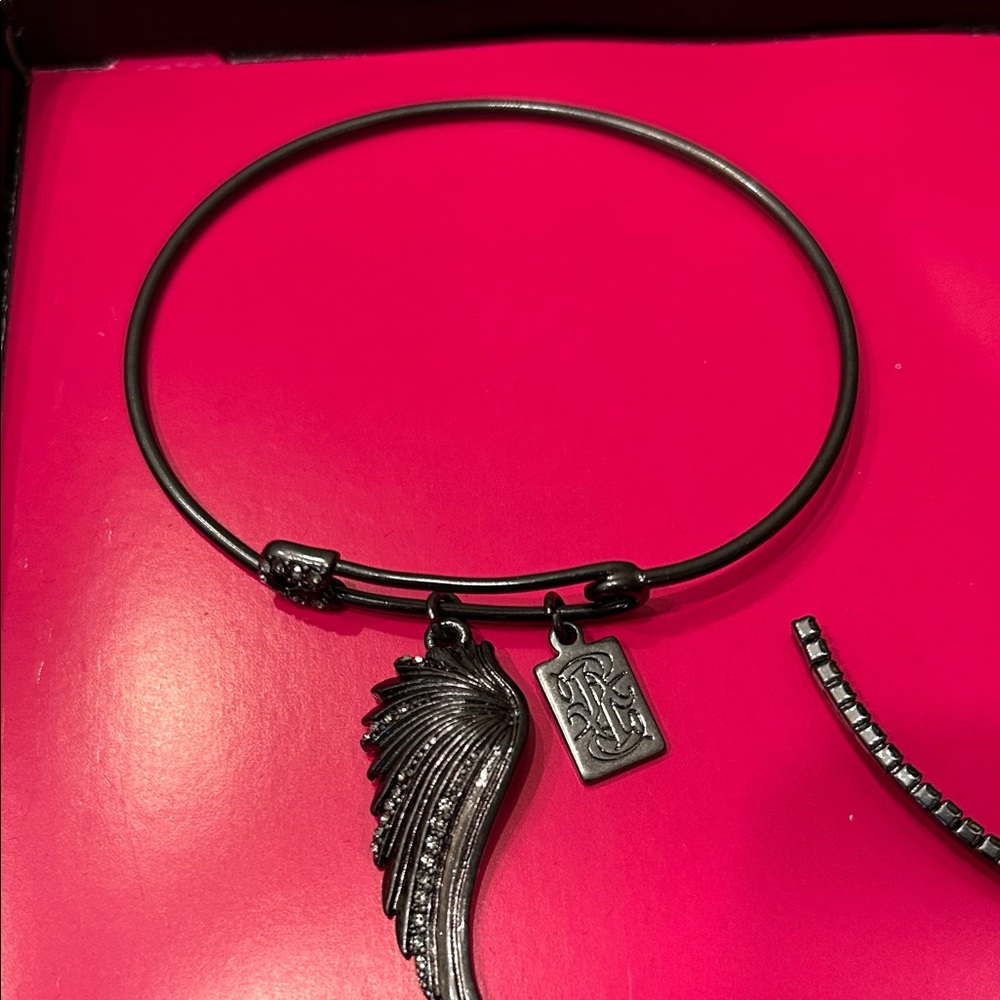 RACHEL Rachel Roy Charcoal Wing Bracelet